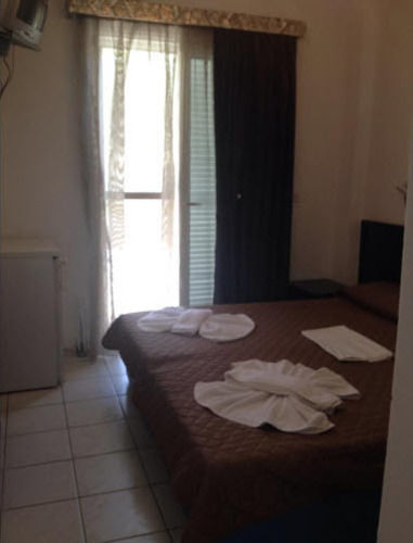 Coralli Holidays Loutra  Εξωτερικό φωτογραφία